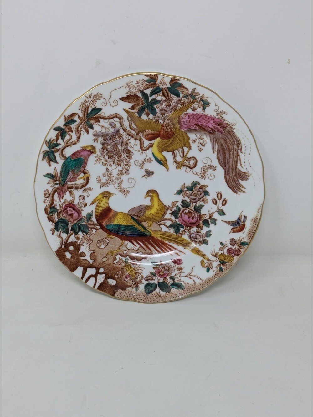 Royal Crown Derby Olde Avesbury Dinner Plate 10 1/2"